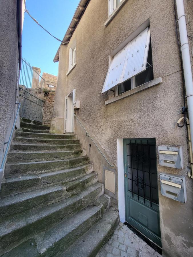 Superbe Appartement T2 Centre Historique La Souterraine Esterno foto