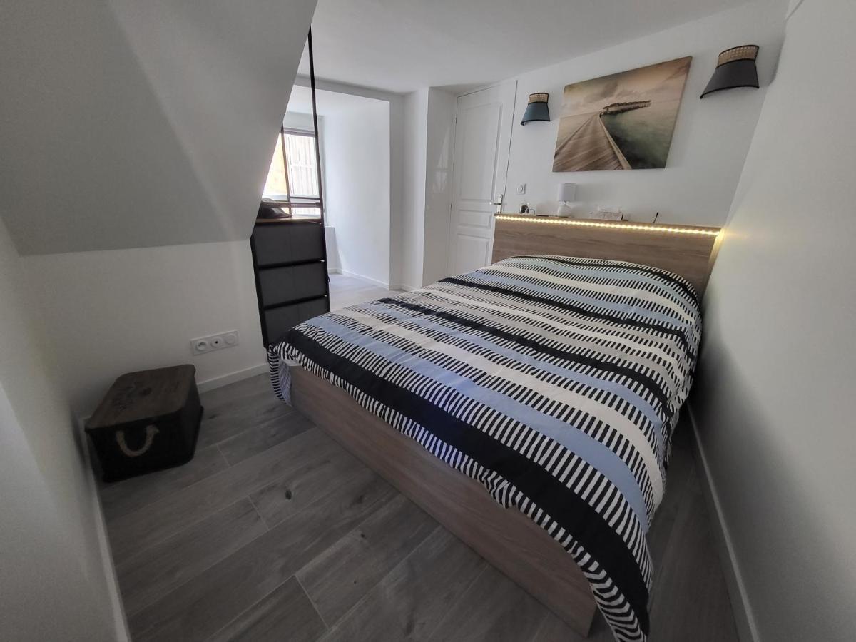 Superbe Appartement T2 Centre Historique La Souterraine Esterno foto